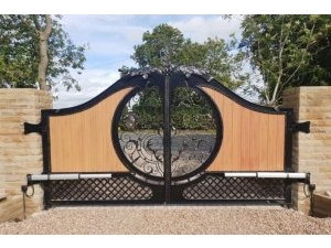  CỔNG TỰ ĐỘNG TẠI NINH BÌNH 